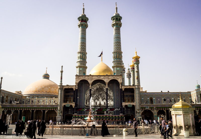 Mausoleo de Fatima / Visitar Qom